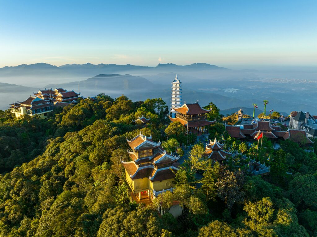vivu vietnam 5xfmn s4dmg unsplash